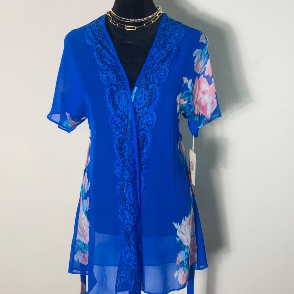 In Bloom by Jonquil Blue Sheer S/P cover up blouse floral lace with belt